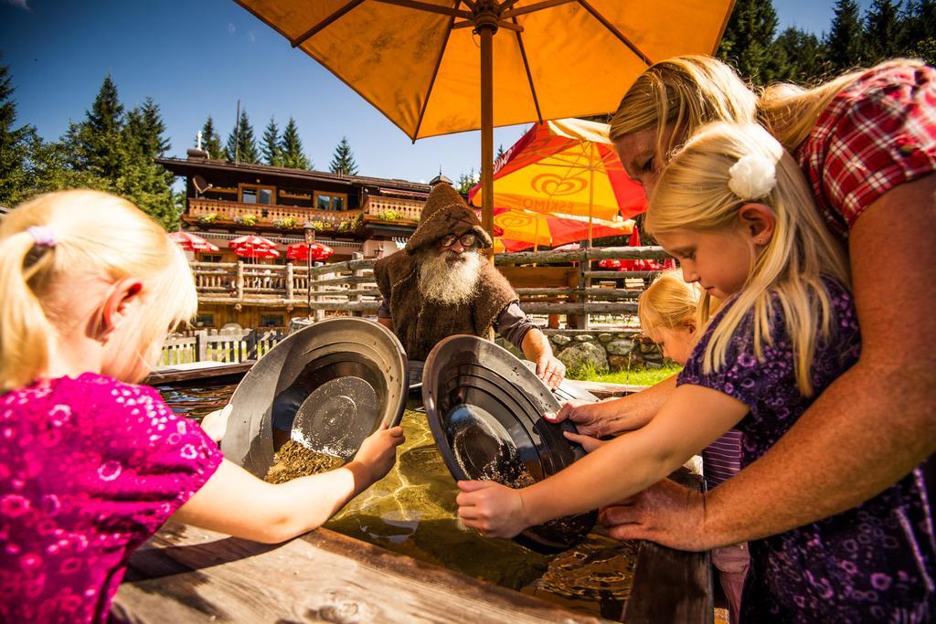 ホテル De L'Europe Gastein バードガシュタイン エクステリア 写真