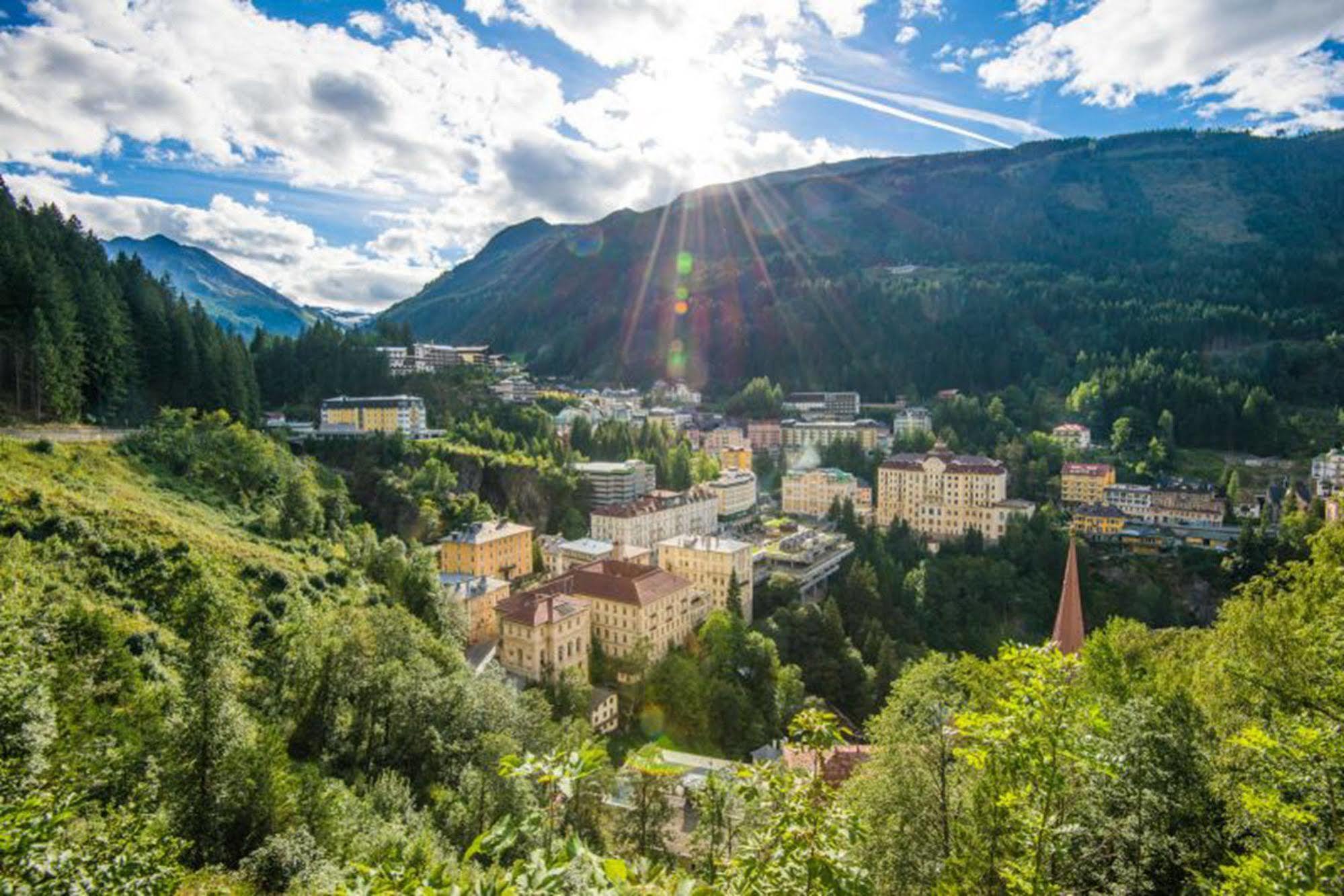 ホテル De L'Europe Gastein バードガシュタイン エクステリア 写真